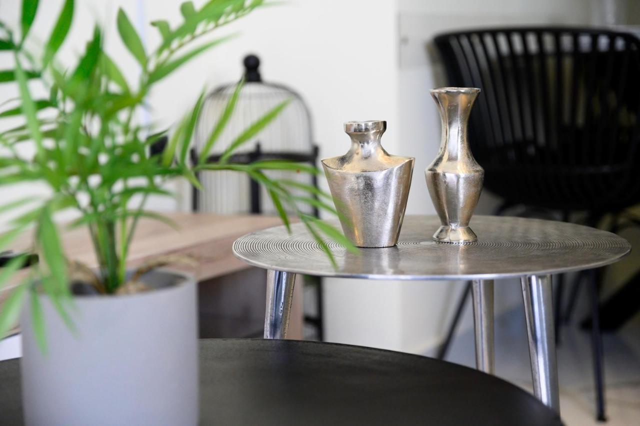 Marble In Apartment Preveza Bagian luar foto
